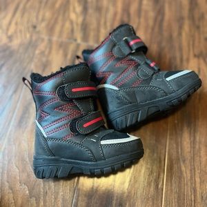 Toddler Snow ❄️ boots ✨EUC✨ size 5M